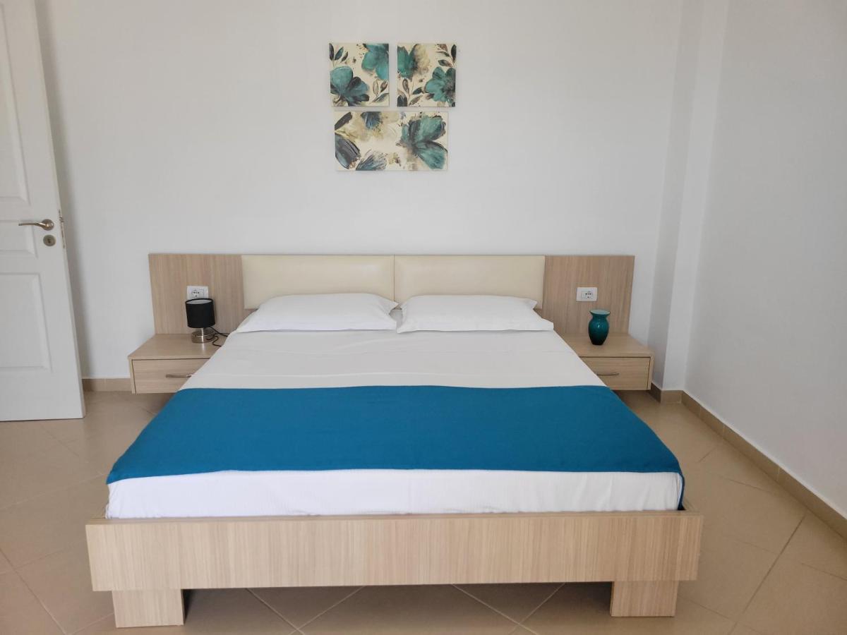 Villa August Εξαμίλιο Εξωτερικό φωτογραφία